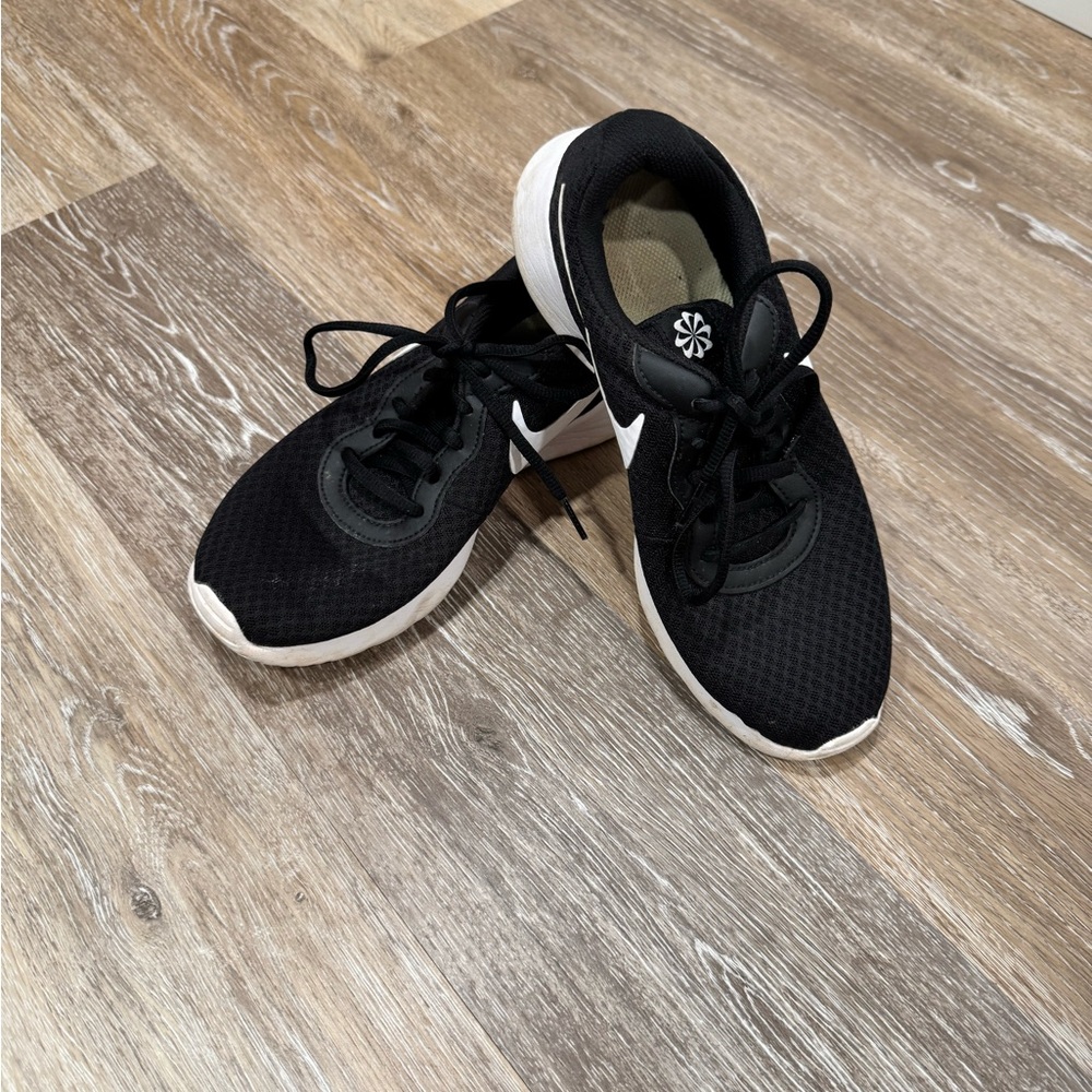 Nike Black and Gray Sneakers
